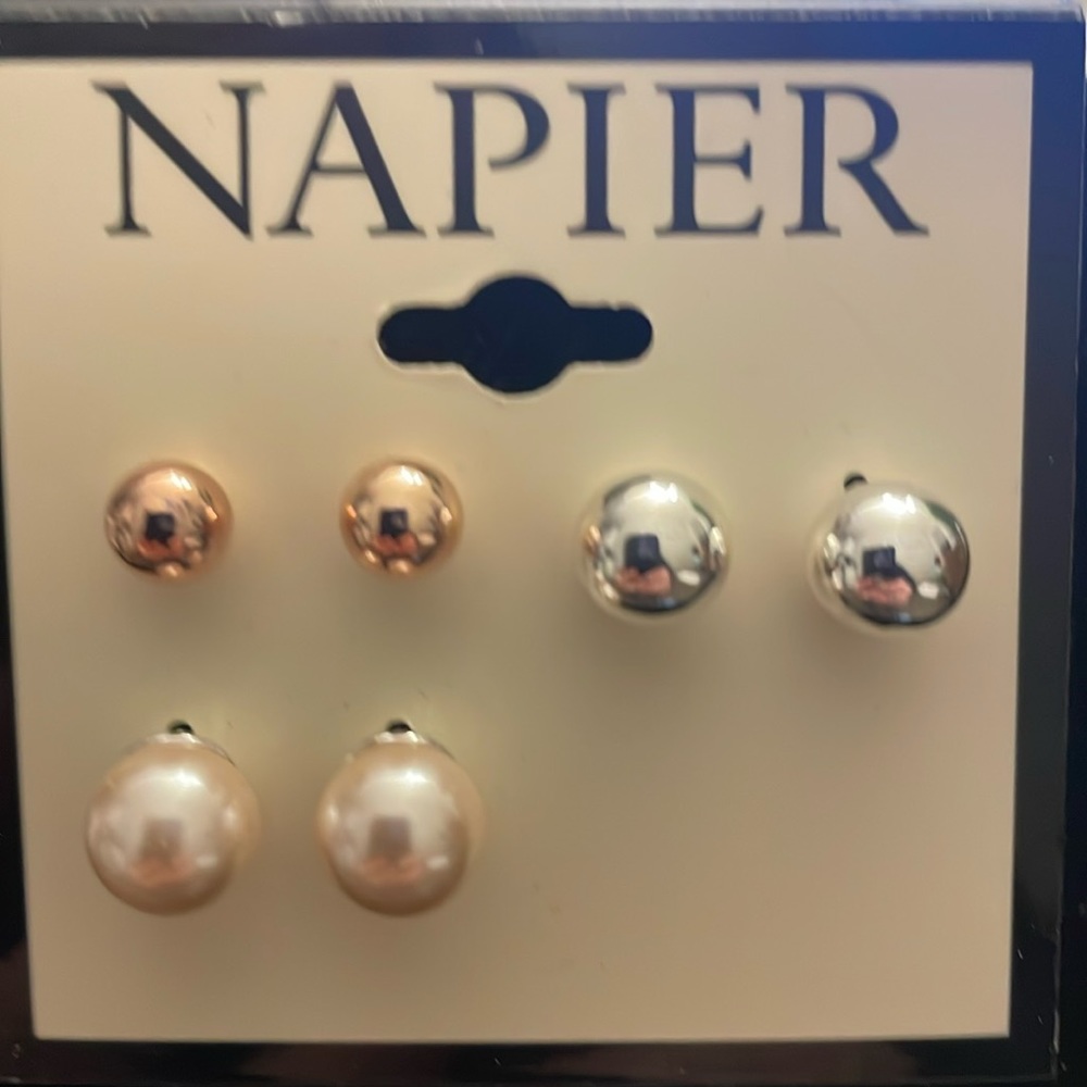 Set of 3 Napier Post Ball earrings